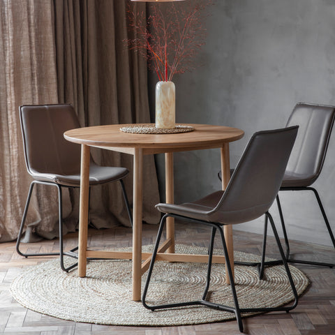 Jacob & Jacob Cookham Oak Round Dining Table - Joshua Interiors Home Furniture and Accessories